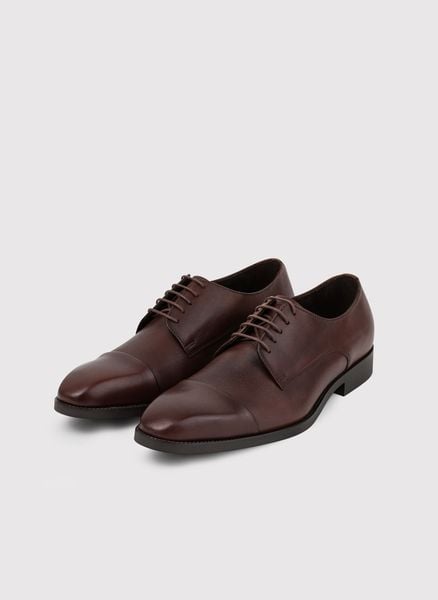 PAKO LORENTE – Brązowe półbuty męskie. Brązowe eleganckie półbuty męskie Pako Lorente, ze skóry, eleganckie, bez obcasa, bez zapięcia. Za 599.99 zł.