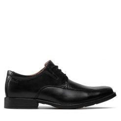 Półbuty Clarks. Czarne eleganckie półbuty męskie Clarks, wizytowe, bez obcasa, bez zapięcia. Za 269.99 zł.