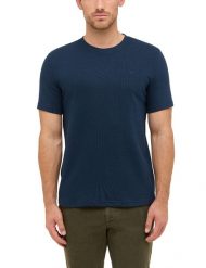 Męski T-Shirt Mustang Style Austin Dark Sapphire 1016872 4136. Niebieskie t-shirty męskie Mustang, m, bez wzorów, bez kołnierzyka, bez ramiączek. Za 79.99 zł.