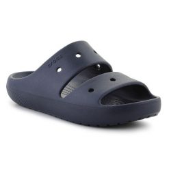 Klapki Crocs Classic Sandal V2 209403-410 niebieskie. Niebieskie klapki i japonki męskie bez wzorów. Za 255.44 zł.