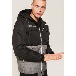Dwukolorowa kurtka z kapturem - Czarny. Czarne kurtki męskie House. Za 229.99 zł.
