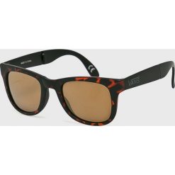 Vans - Okulary VN000UNK1RE1. Okulary przeciwsłoneczne męskie marki Vans. W wyprzedaży za 69.90 zł.