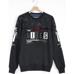 Ciemnoszara Bluza Bruises. Szare bluzy nierozpinane męskie marki Born2be. Za 69.99 zł.