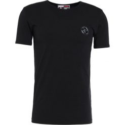 Plein Sport ROUND NECK BASIC Tshirt basic black. T-shirty męskie marki Plein Sport. W wyprzedaży za 356.30 zł.
