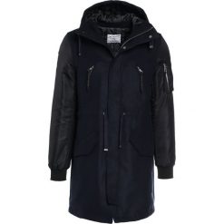 The Editor Parka navy. Parki męskie marki The Editor. W wyprzedaży za 1,061.40 zł.