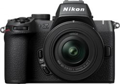 Aparat Nikon Z50 II + 16-50mm f/3.5-6.3 VR (VOA150K001). Bezlusterkowce NIKON. Za 4,609.99 zł.