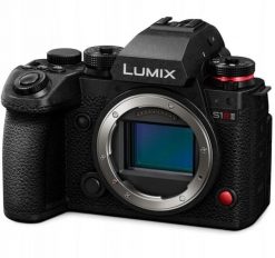 Panasonic Lumix DC-S1R II body. Bezlusterkowce PANASONIC. Za 15,968.99 zł.