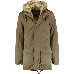 Dreimaster Parka oliv. Parki męskie Dreimaster. W wyprzedaży za 655.85 zł.