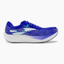 Buty do biegania męskie, R.5000 Men 24 RR500W. Niebieskie buty do biegania męskie Joma, bez wzorów, bez zapięcia, do biegania. Za 599.99 zł.