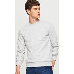 Gładka bluza Basic - Jasny szar. Szare bluzy nierozpinane męskie Reserved. Za 59.99 zł.