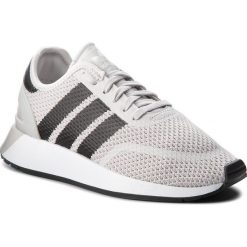 Buty adidas - N-5923 AQ1125 Greone/Cblack/Ftwwht. Szare buty sportowe na co dzień męskie ADIDAS, z materiału, klasyczne. W wyprzedaży za 269.00 zł.