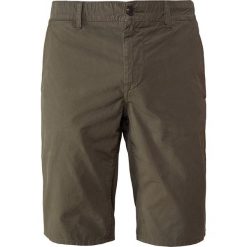 BOSS CASUAL SCHINO Szorty green. Spodnie na co dzień męskie marki BOSS CASUAL. Za 379.00 zł.