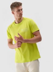 4F T-shirt regular z nadrukiem męski - zielony M. Zielone t-shirty męskie 4f, m, bez wzorów, z bawełny, bez kołnierzyka, bez ramiączek. W wyprzedaży za 29.99 zł.