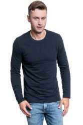 MĘSKI LONGSLEEVE MUSTANG ADRIAN C STRUCTURE 1008970 5323. Koszulki męskie z długim rękawem Mustang, m, bez wzorów, bez kołnierzyka, bez ramiączek. Za 109.99 zł.
