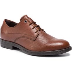 Półbuty GEOX - U Jaylon A U92Y7A 000EM C0013 Brown. Eleganckie półbuty męskie marki Geox. W wyprzedaży za 329.00 zł.