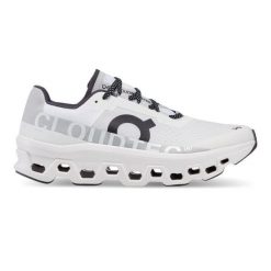 Buty do biegania męskie On Running Allwhite. Białe buty do biegania męskie On Running, bez wzorów, z materiału, bez zapięcia, do biegania. Za 955.00 zł.