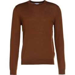 Reiss WESSEX Sweter copper. Swetry męskie marki Reiss. W wyprzedaży za 381.75 zł.