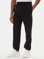 Calvin Klein Jeans Spodnie dresowe LV04RD241G Czarny Regular Fit. Czarne spodnie dresowe męskie Calvin Klein Jeans, bez wzorów, z bawełny. Za 309.99 zł.