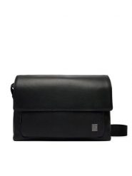 Calvin Klein Saszetka Emblem Hw Flap Messenger LV04D3299G Czarny. Czarne torby męskie na ramię Calvin Klein, bez wzorów, ze skóry. Za 649.99 zł.