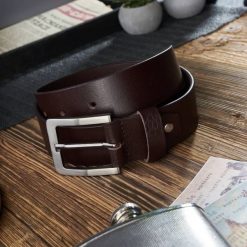 Pasek skórzany 120 CM PAOLO PERUZZI 02Z02120 brązowy. Brązowe paski męskie Paolo Peruzzi, bez wzorów, z materiału, klasyczne. Za 59.00 zł.