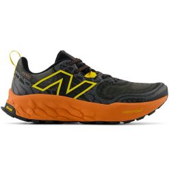 Buty męskie New Balance Fresh Foam X Hierro v8 MTHIERH8 – czarne. Czarne buty do biegania męskie New Balance, bez wzorów, z materiału, bez zapięcia, do biegania. Za 399.99 zł.