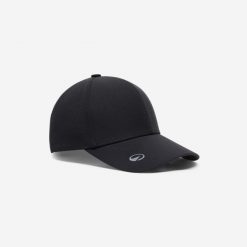 Czapka z daszkiem do golfa z magnesem na znacznik. Czarne czapki męskie INESIS, bez wzorów, z materiału, sportowe. Za 49.99 zł.