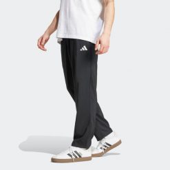 Spodnie dresowe męskie ADIDAS. Czarne spodnie dresowe męskie ADIDAS, bez wzorów, z dresówki. Za 219.99 zł.