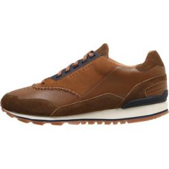 BOSS CASUAL ZEPHIR RUNN Sneakersy niskie medium brown. Buty sportowe na co dzień męskie marki BOSS CASUAL. Za 799.00 zł.