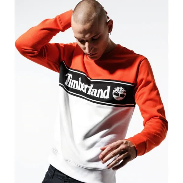 Timberland Bluza Cut & Sew Lineal Logo Sweatshirt , pomaranczowy, rozmiar M. Brązowe bluzy nierozpinane męskie Timberland, m, bez wzorów, z bawełny, eleganckie, bez ramiączek, bez kaptura. W wyprzedaży za 255.99 zł.