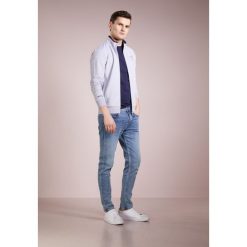 Hackett Aston Martin Racing AMR ZIP Bluza rozpinana grau. Szare bluzy rozpinane męskie Hackett Aston Martin Racing, z bawełny. W wyprzedaży za 454.30 zł.