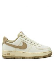 Nike Sneakersy Wmns Air Force 1 HF4263 Écru. Buty sportowe na co dzień męskie Nike, m, bez wzorów, ze skóry, bez ramiączek, bez kaptura. Za 479.99 zł.