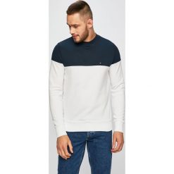 Tommy Hilfiger - Bluza. Bluzy nierozpinane męskie marki Tommy Hilfiger. Za 539.90 zł.