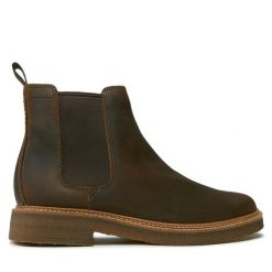 Sztyblety Clarks. Brązowe sztyblety męskie Clarks, bez obcasa, bez zapięcia. Za 579.99 zł.