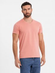 Klasyczna męska bawełniana koszulka z dekoltem w serek BASIC – różowa V7 OM-TSBS-0237 - XXL. Czerwone t-shirty męskie Ombre Clothing, l, bez wzorów, z bawełny, bez kołnierzyka, bez ramiączek. W wyprzedaży za 39.99 zł.