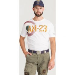 T-SHIRT Aeronautica Militare. Białe t-shirty męskie Aeronautica Militare, l, bez wzorów, z bawełny, bez kołnierzyka, bez ramiączek. Za 219.00 zł.