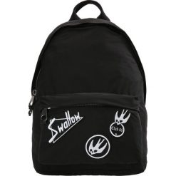 McQ Alexander McQueen Plecak black. Plecaki męskie McQ Alexander McQueen. W wyprzedaży za 839.30 zł.