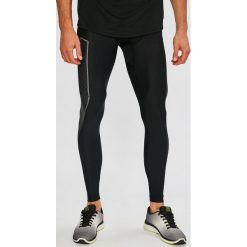 Under Armour - Spodnie. Spodnie dresowe męskie marki Under Armour. W wyprzedaży za 139.90 zł.
