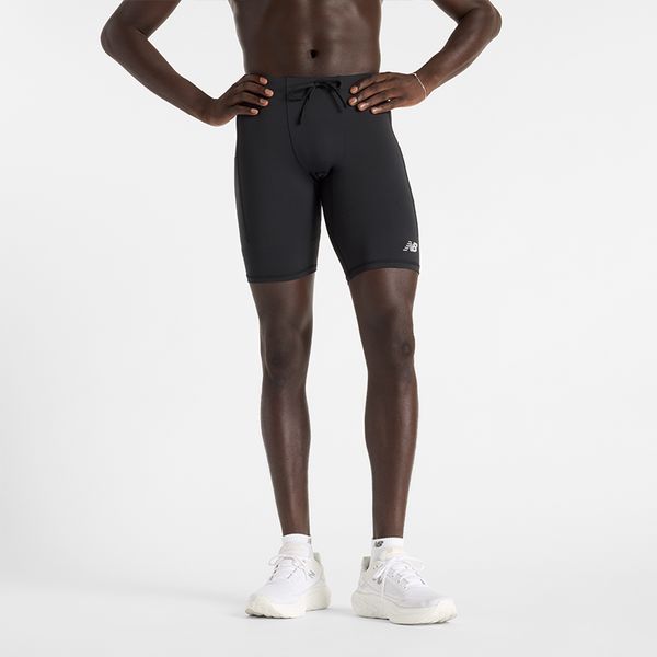 Spodenki męskie New Balance MS51271BK – czarne. Czarne szorty sportowe męskie New Balance, bez wzorów, z lycry, sportowe. Za 299.99 zł.