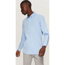 Elegancka koszula z tkaniny poplin - Niebieski. Koszule męskie marki Reserved. W wyprzedaży za 39.99 zł.