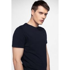 T-shirt męski TSM300 - granat. T-shirty męskie marki 4f. Za 39.99 zł.