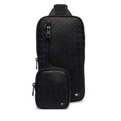 Saszetka Tommy Hilfiger. Czarne saszetki męskie Tommy Hilfiger, bez wzorów, małe. Za 409.99 zł.