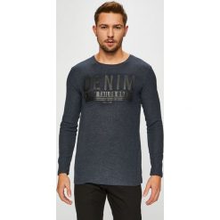 Tom Tailor Denim - Sweter. Czarne swetry męskie Tom Tailor Denim, z bawełny, z okrągłym kołnierzem, z krótkim rękawem. W wyprzedaży za 99.90 zł.