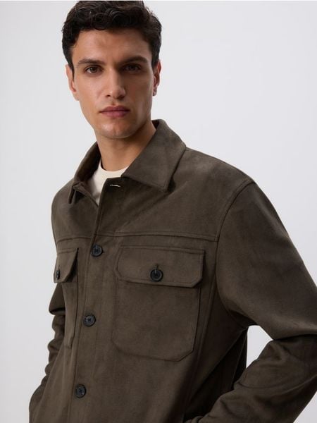 Koszula z imitacji zamszu - zielony. Zielone koszule męskie Reserved, l, bez wzorów, bez kołnierzyka, bez ramiączek. Za 149.99 zł.