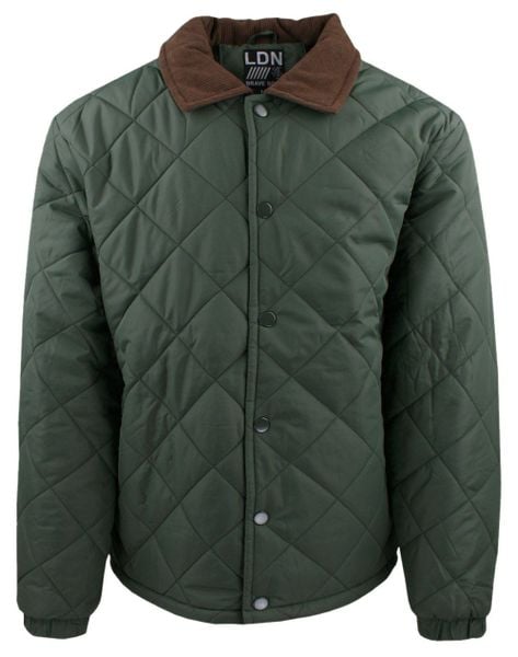 Przejściowa (Delikatnie Ocieplona) Kurtka Pikowana - Brave Soul - Ciemna Oliwka. Zielone kurtki męskie Brave Soul, na jesień, m, bez wzorów, z materiału, bez ramiączek, bez kaptura. Za 235.00 zł.