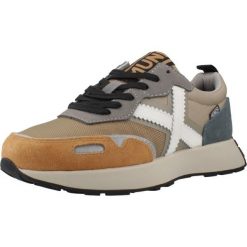 Buty MUNICH XEMINE 83 Wielokolorowy. Buty trekkingowe męskie Munich, bez wzorów, z syntetyku, bez zapięcia, trekkingowe. Za 414.99 zł.