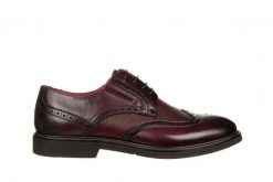 Półbuty John Doubare D993-815-303 Red 104232, Brązowy, Skóra naturalna - 42. Brązowe eleganckie półbuty męskie John Doubare, ze skóry, biznesowe, bez obcasa, bez zapięcia. W wyprzedaży za 524.99 zł.