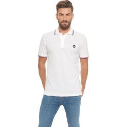 Koszulka polo w kolorze białym. Białe koszulki polo męskie Lonsdale, Kangol, Crosshatch, m, bez wzorów, z bawełny, bez kołnierzyka, bez ramiączek. W wyprzedaży za 59.95 zł.