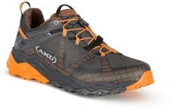 Buty trekkingowe męskie Aku M'S FLYROCK, black/ orange, 45. Czarne buty trekkingowe męskie Aku, bez wzorów, bez zapięcia. Za 531.64 zł.