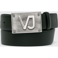 Versace Jeans - Pasek. Paski męskie marki Versace Jeans. W wyprzedaży za 299.90 zł.