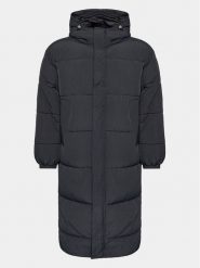 Outhorn Płaszcz zimowy OTHAW23TDJAM263 Czarny Regular Fit. Czarne płaszcze męskie Outhorn, na zimę, m, bez wzorów, z syntetyku, bez kaptura. Za 269.99 zł.